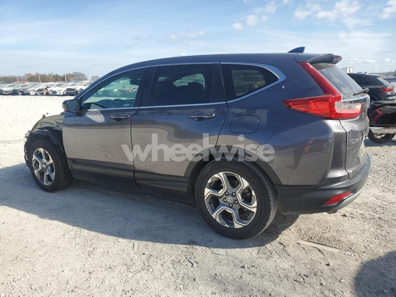Photo 2 of 2019 HONDA CR-V EXL (VIN 5J6RW1H83KA030235)