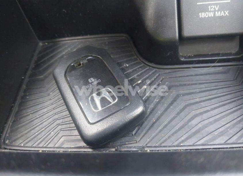 Photo 11 of 2019 Honda Cr-v EX-L (VIN 5J6RW1H85KA011489)