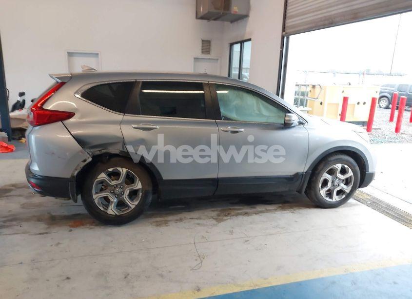 Photo 13 of 2019 Honda Cr-v (VIN 5J6RW1H85KA022279)