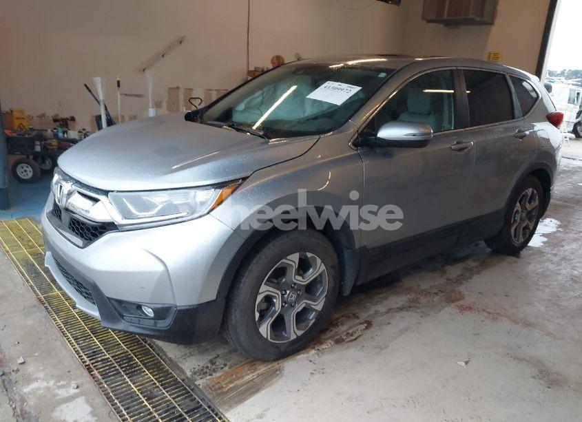 Photo 2 of 2019 Honda Cr-v (VIN 5J6RW1H85KA022279)