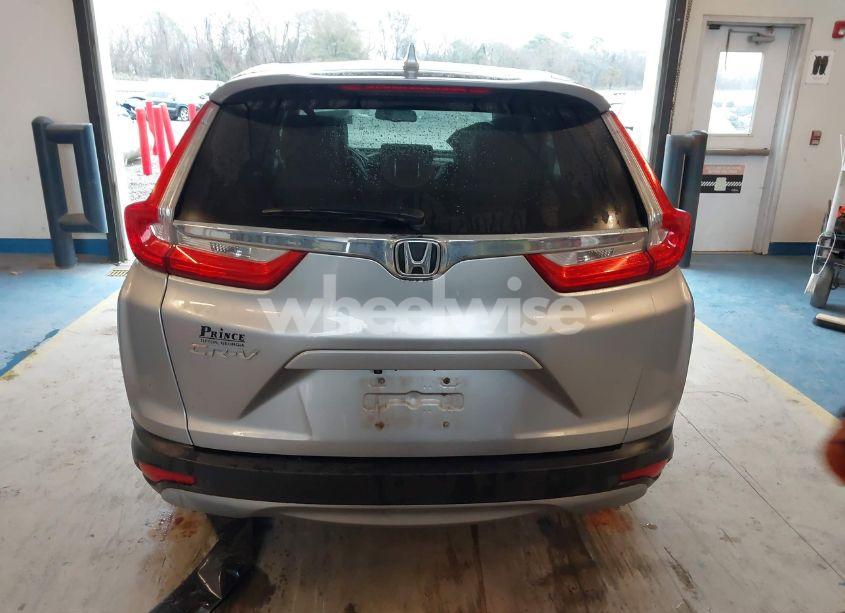 Photo 6 of 2019 Honda Cr-v (VIN 5J6RW1H85KA022279)