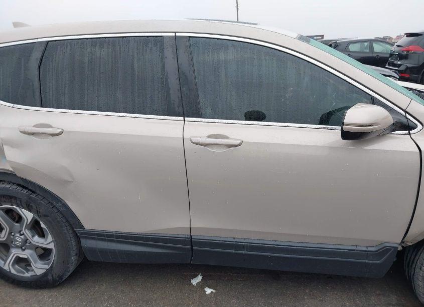 Photo 13 of 2018 Honda Cr-v EX-L/EX-L NAVI (VIN 5J6RW1H88JL001378)