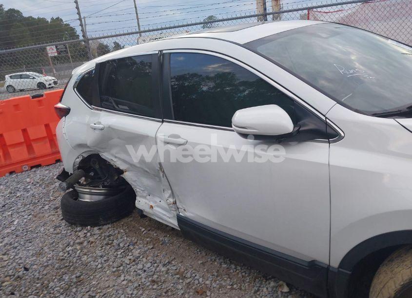 Photo 6 of 2020 Honda Cr-v 2WD EX-L (VIN 5J6RW1H88LA007065)