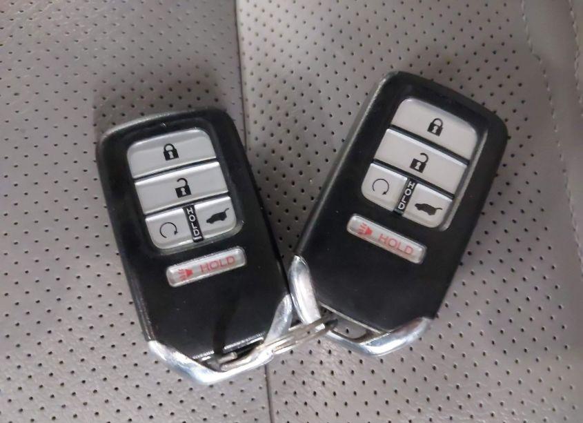 Photo 11 of 2017 Honda Cr-v TOURING (VIN 5J6RW1H92HL011293)