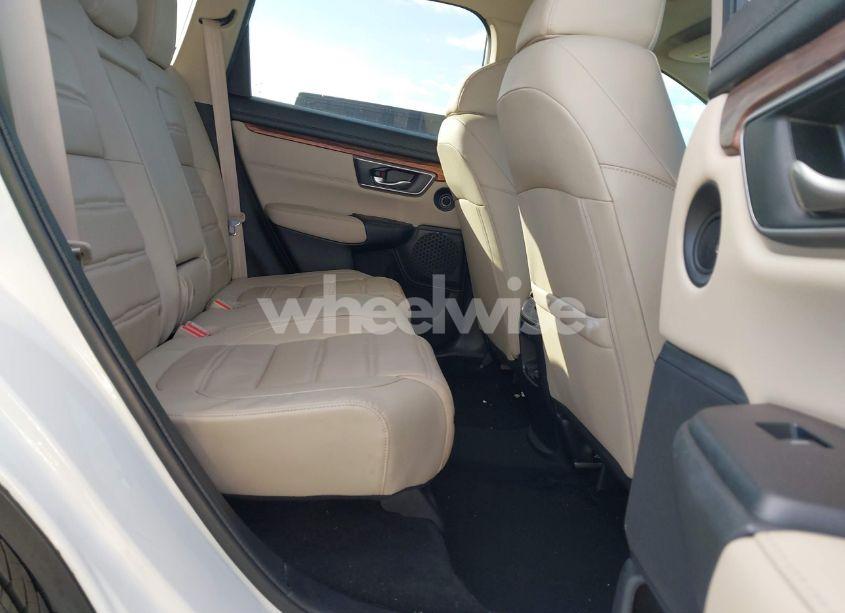 Photo 8 of 2018 Honda Cr-v TOURING (VIN 5J6RW1H92JL010764)