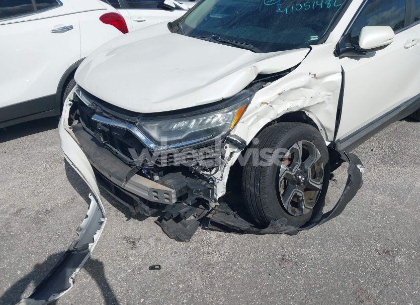 Photo 6 of 2018 Honda Cr-v TOURING (VIN 5J6RW1H99JL005979)