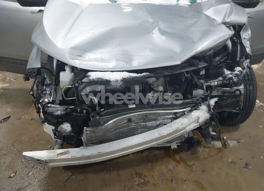 Photo 6 of 2020 Honda Cr-v AWD LX (VIN 5J6RW2H26LL000377)