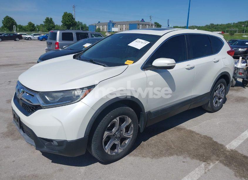 Photo 2 of 2017 Honda Cr-v EX (VIN 5J6RW2H51HL027987)