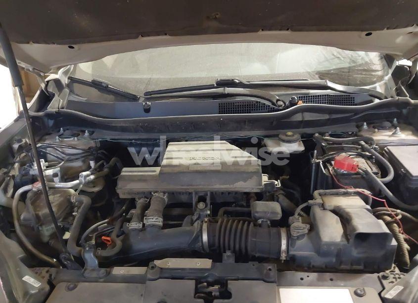 Photo 10 of 2018 Honda Cr-v EX (VIN 5J6RW2H53JL006936)