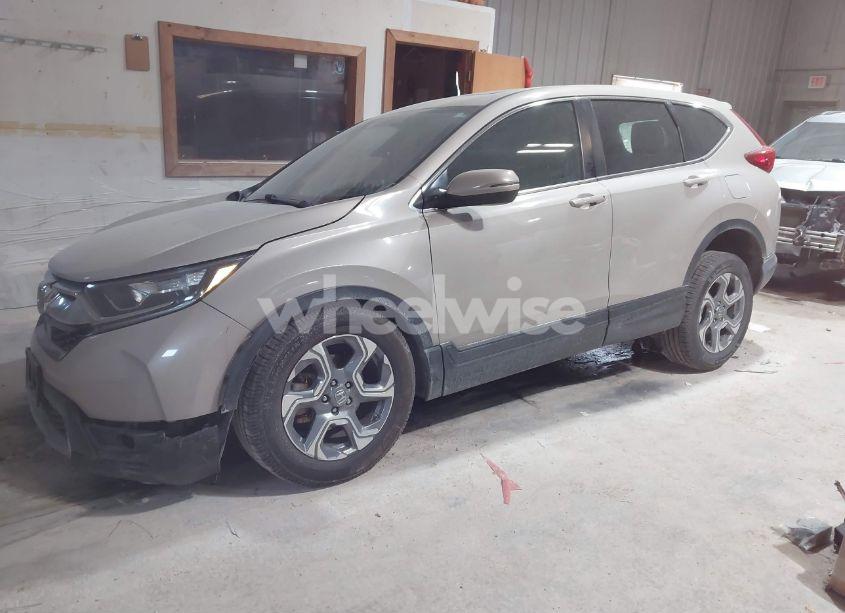 Photo 2 of 2018 Honda Cr-v EX (VIN 5J6RW2H53JL006936)