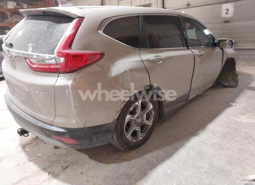 Photo 4 of 2018 Honda Cr-v EX (VIN 5J6RW2H53JL006936)