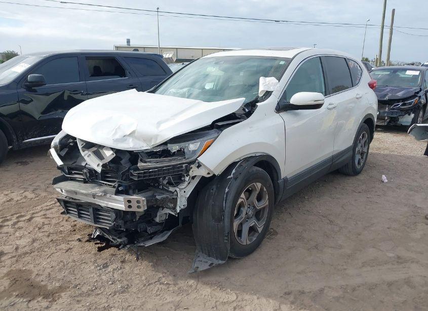Photo 2 of 2018 Honda Cr-v EX (VIN 5J6RW2H53JL015555)