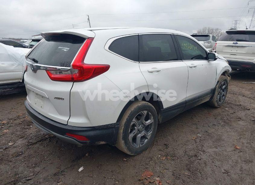 Photo 4 of 2019 Honda Cr-v EX (VIN 5J6RW2H53KA017304)