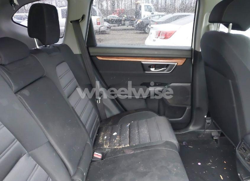 Photo 8 of 2021 Honda Cr-v AWD EX (VIN 5J6RW2H53MA005222)