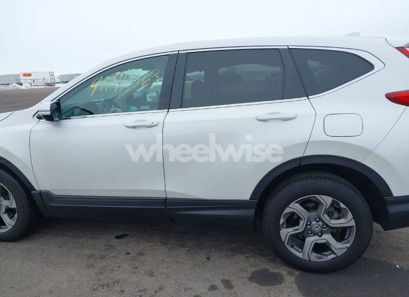 Photo 14 of 2019 Honda Cr-v EX (VIN 5J6RW2H54KL015789)
