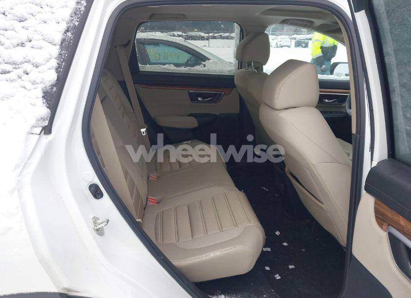 Photo 8 of 2018 Honda Cr-v EX (VIN 5J6RW2H55JL011717)