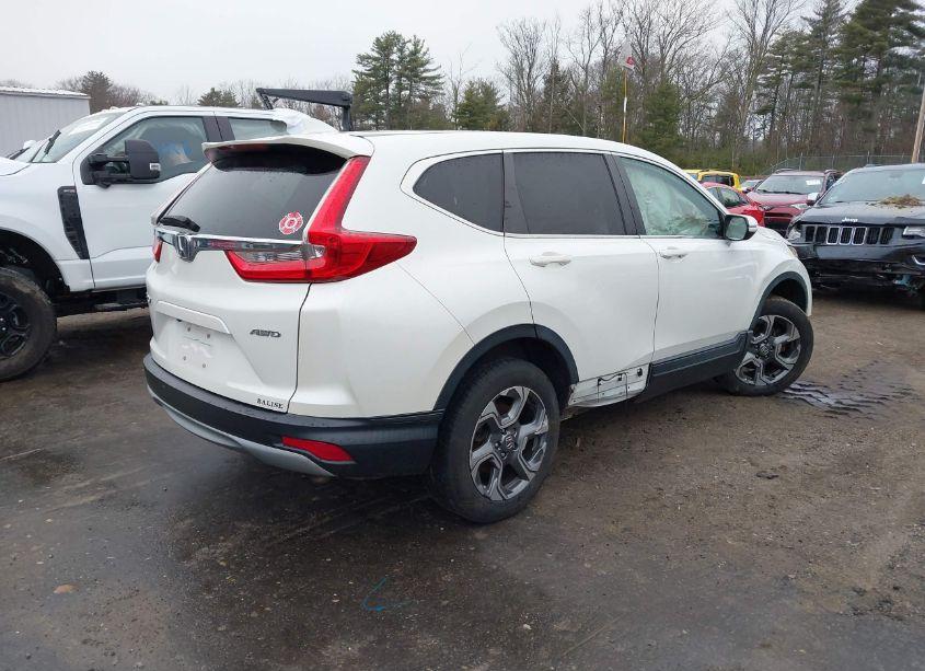 Photo 4 of 2018 Honda Cr-v EX (VIN 5J6RW2H55JL028128)