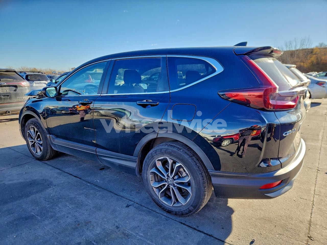 Photo 2 of 2021 HONDA CR-V EX (VIN 5J6RW2H55ML020387)