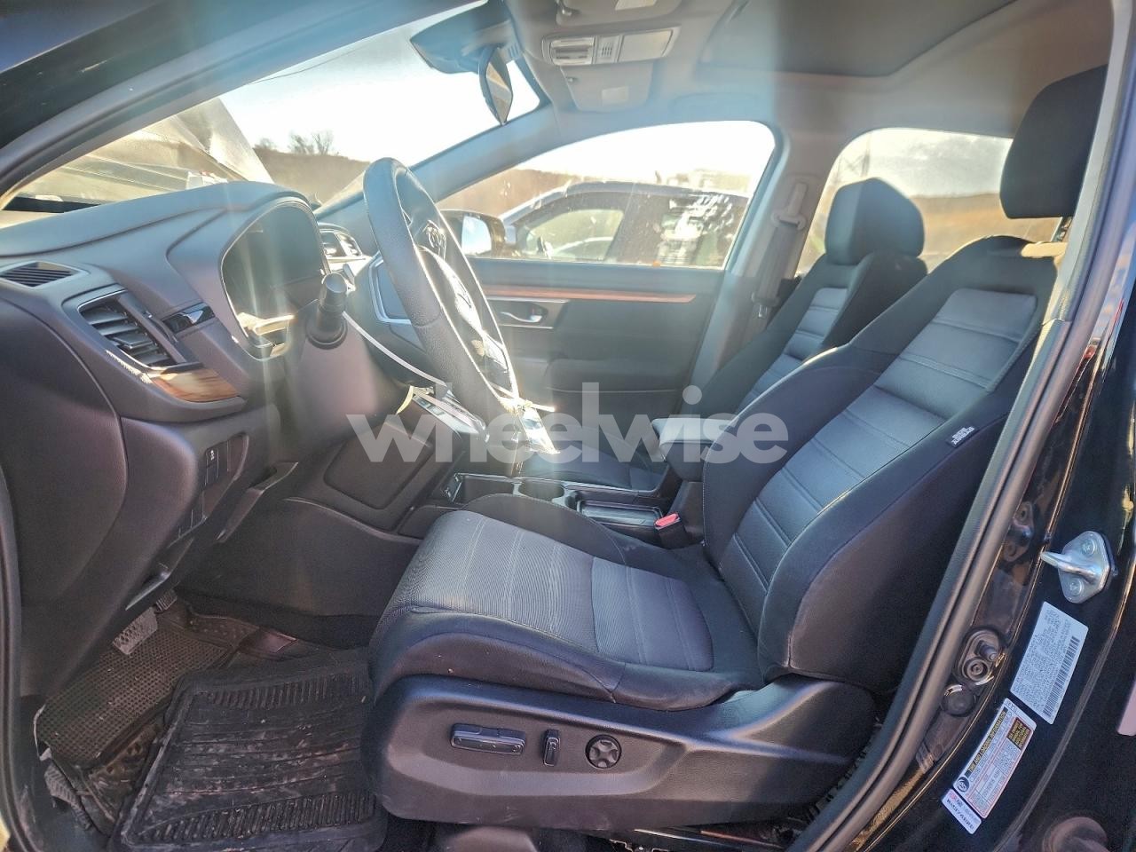 Photo 7 of 2021 HONDA CR-V EX (VIN 5J6RW2H55ML020387)