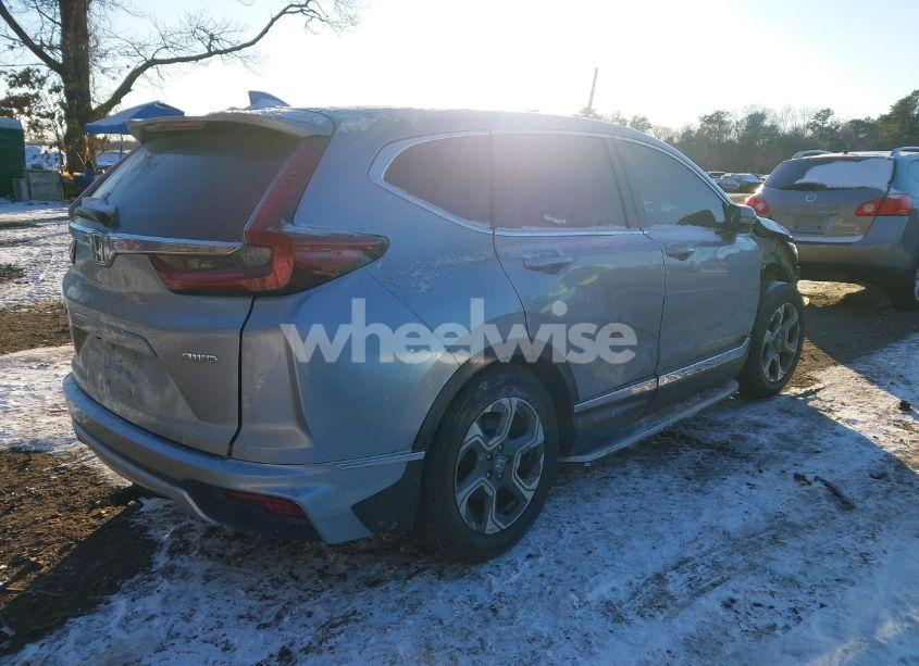 Photo 4 of 2019 Honda Cr-v EX (VIN 5J6RW2H56KA008953)