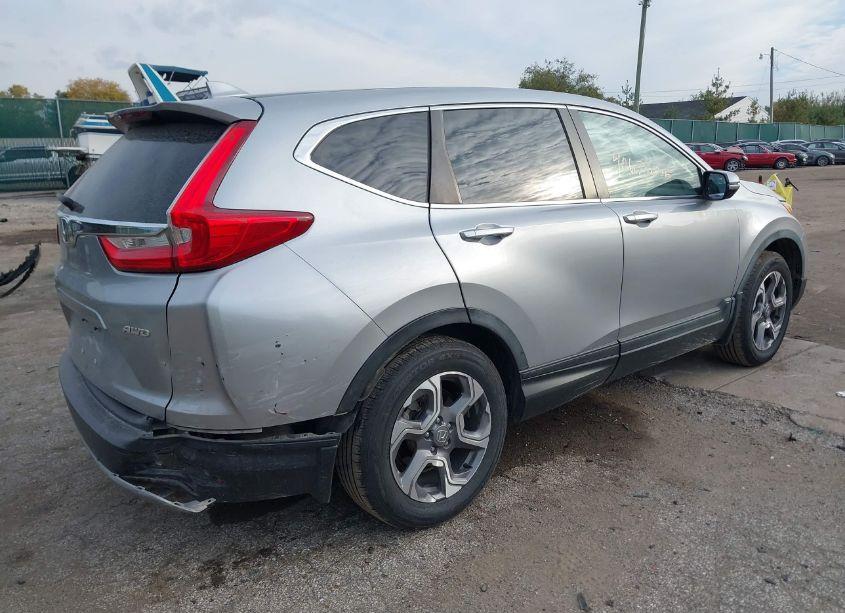 Photo 4 of 2017 Honda Cr-v EX (VIN 5J6RW2H57HL041540)