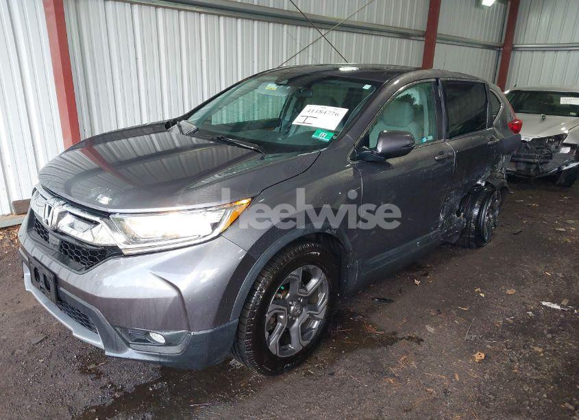 Photo 2 of 2019 Honda Cr-v EX (VIN 5J6RW2H57KA005379)