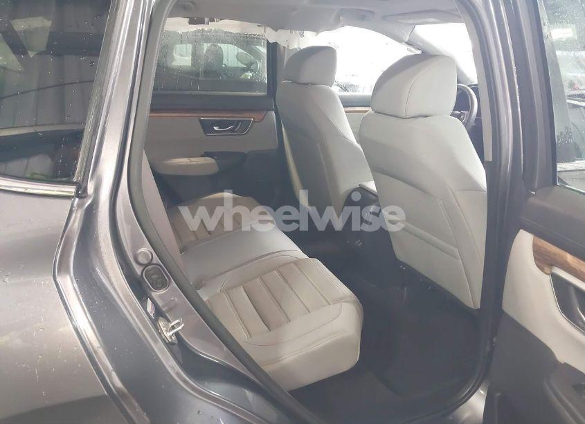Photo 8 of 2019 Honda Cr-v EX (VIN 5J6RW2H57KA005379)