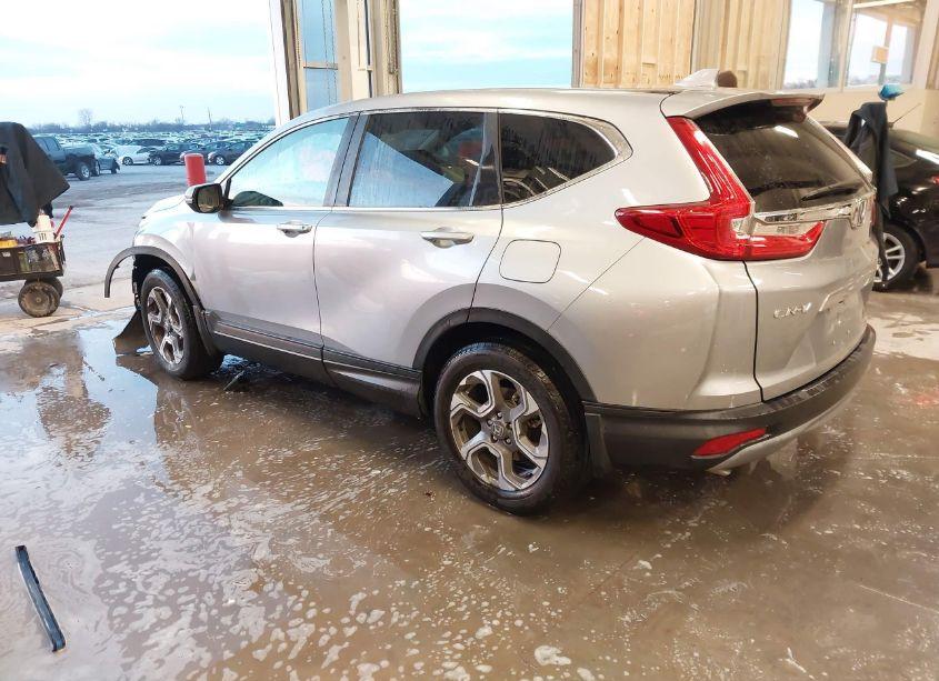 Photo 3 of 2017 Honda Cr-v EX (VIN 5J6RW2H58HL022575)