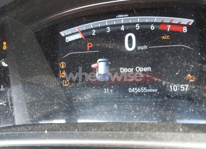 Photo 16 of 2019 Honda Cr-v EX (VIN 5J6RW2H58KA004242)