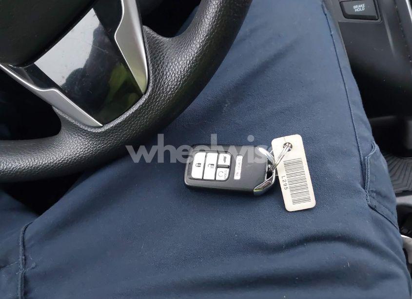 Photo 11 of 2019 Honda Cr-v EX (VIN 5J6RW2H5XKA011760)