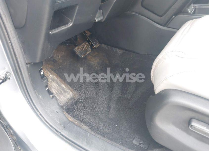 Photo 13 of 2020 Honda Cr-v AWD EX-L (VIN 5J6RW2H81LL047983)