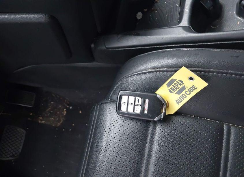 Photo 11 of 2019 Honda Cr-v EX-L (VIN 5J6RW2H82KL032679)