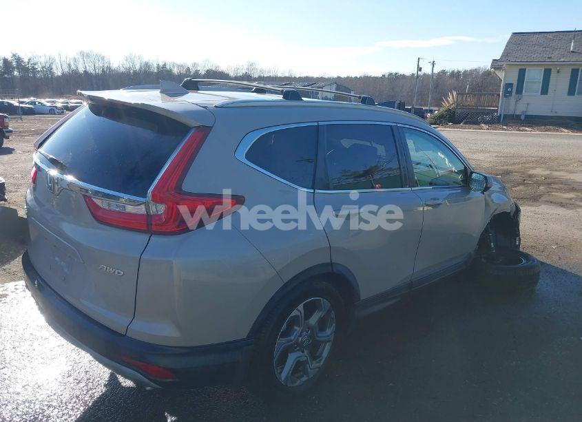 Photo 4 of 2018 Honda Cr-v EX-L/EX-L NAVI (VIN 5J6RW2H85JL024994)