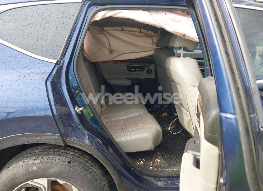 Photo 8 of 2018 Honda Cr-v EX-L/EX-L NAVI (VIN 5J6RW2H85JL033890)