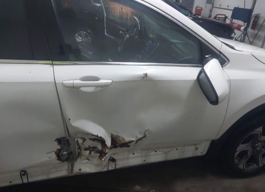 Photo 18 of 2018 Honda Cr-v EX-L/EX-L NAVI (VIN 5J6RW2H86JL009761)