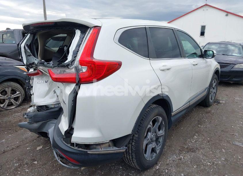 Photo 4 of 2018 Honda Cr-v EX-L/EX-L NAVI (VIN 5J6RW2H86JL023188)