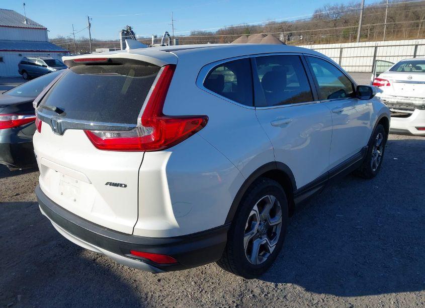 Photo 4 of 2018 Honda Cr-v EX-L/EX-L NAVI (VIN 5J6RW2H87JL000406)