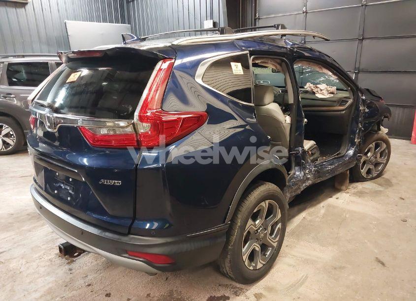 Photo 4 of 2018 Honda Cr-v EX-L/EX-L NAVI (VIN 5J6RW2H88JA000720)