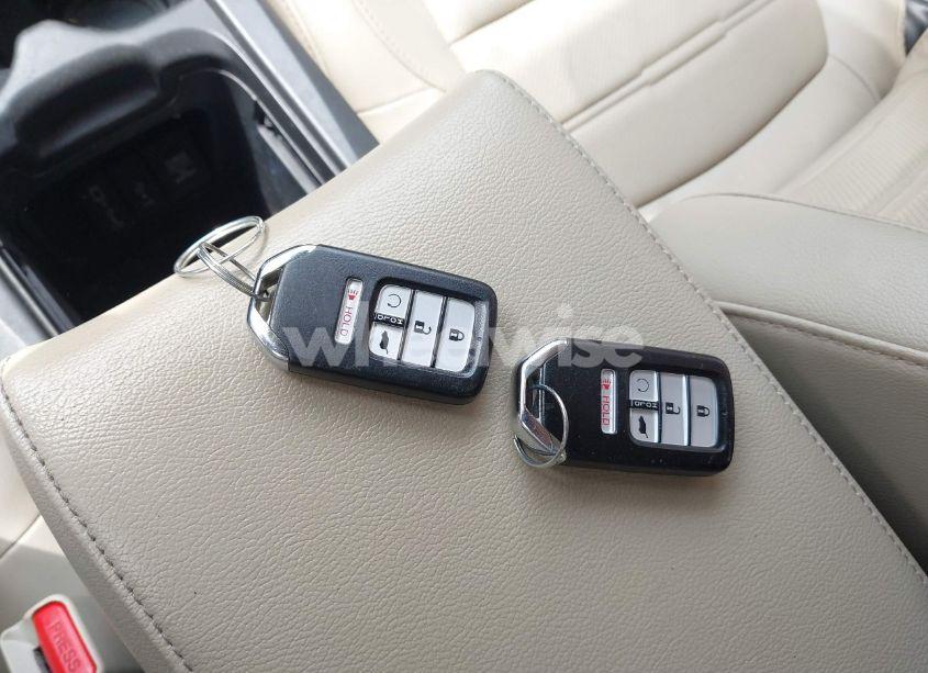 Photo 11 of 2018 Honda Cr-v EX-L/EX-L NAVI (VIN 5J6RW2H89JL011696)