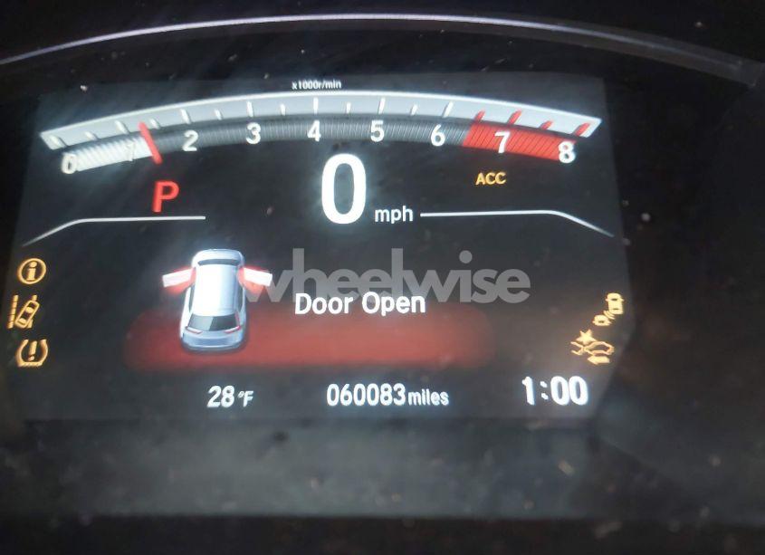 Photo 16 of 2017 Honda Cr-v (VIN 5J6RW2H8XHL062571)