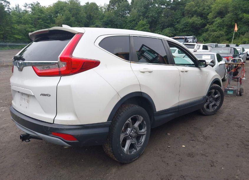 Photo 4 of 2018 Honda Cr-v EX-L/EX-L NAVI (VIN 5J6RW2H8XJL003459)