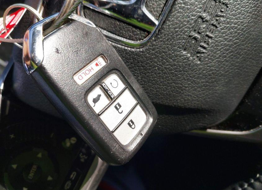 Photo 11 of 2018 Honda Cr-v TOURING (VIN 5J6RW2H90JL035880)