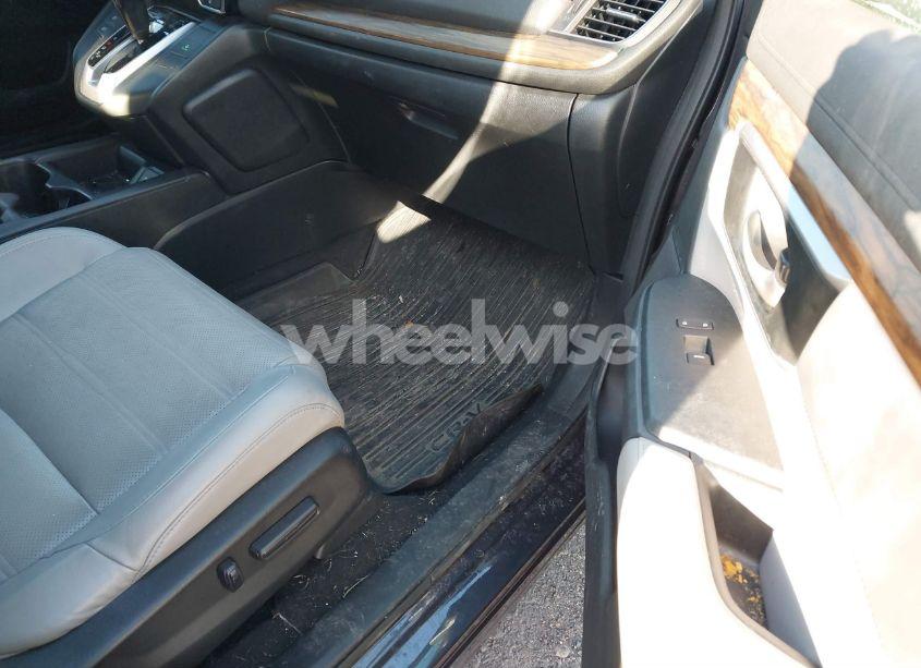 Photo 5 of 2017 Honda Cr-v TOURING (VIN 5J6RW2H94HL014251)