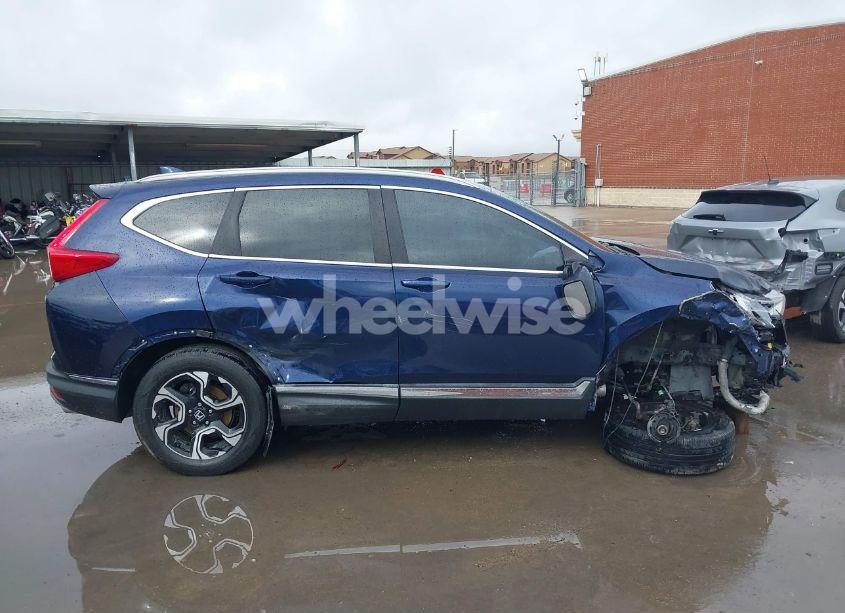 Photo 14 of 2017 Honda Cr-v TOURING (VIN 5J6RW2H95HL070599)