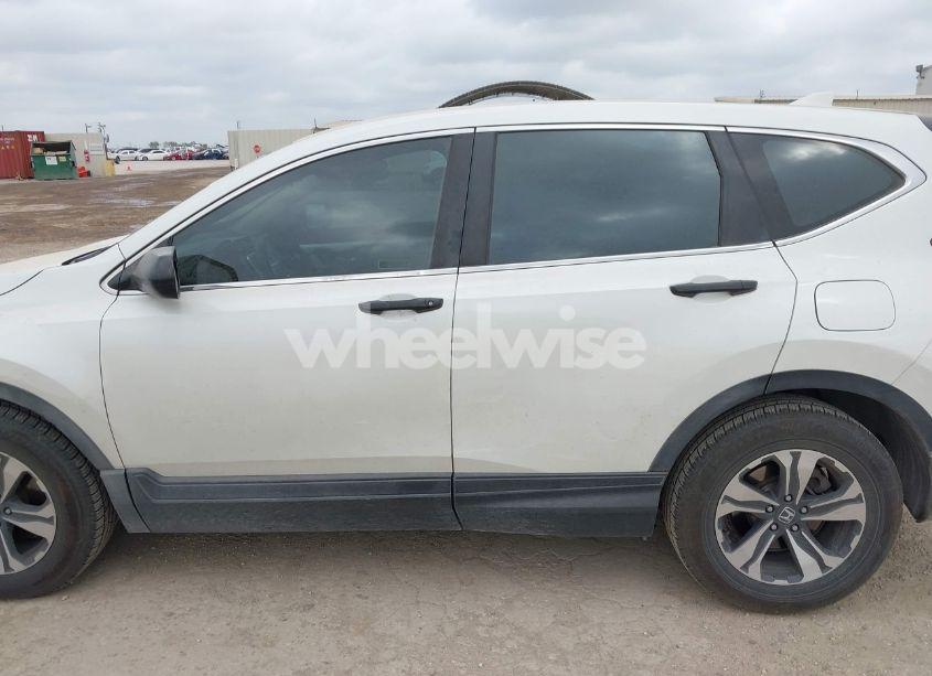Photo 14 of 2017 Honda Cr-v LX (VIN 5J6RW5H32HL004928)