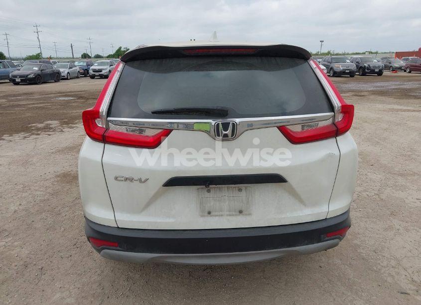 Photo 16 of 2017 Honda Cr-v LX (VIN 5J6RW5H32HL004928)