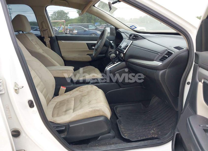 Photo 5 of 2017 Honda Cr-v LX (VIN 5J6RW5H32HL004928)