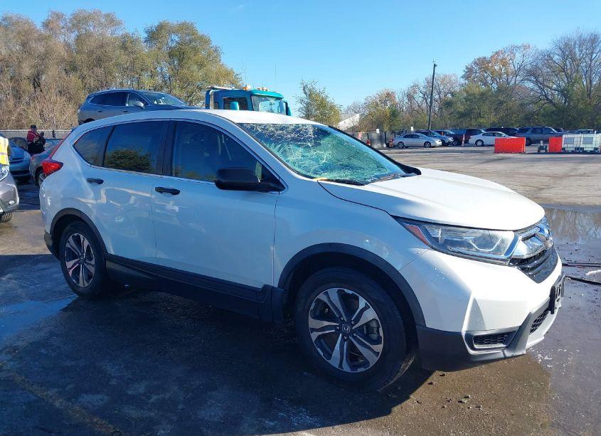 Photo 13 of 2018 Honda Cr-v LX (VIN 5J6RW5H32JL000707)
