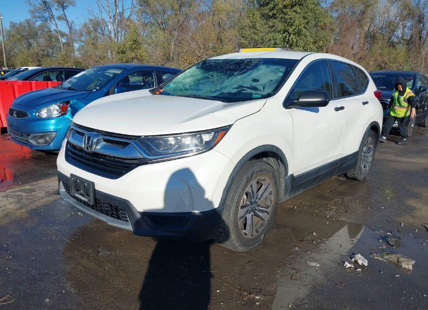 Photo 2 of 2018 Honda Cr-v LX (VIN 5J6RW5H32JL000707)