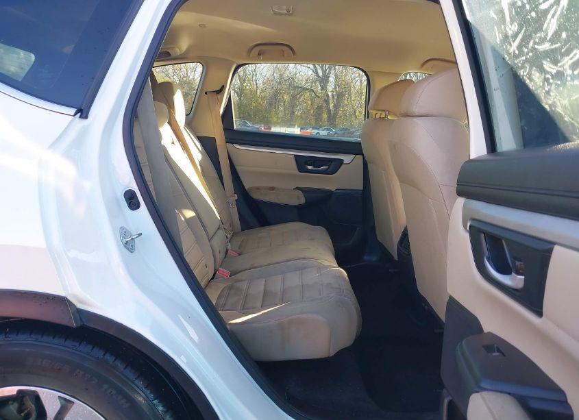 Photo 8 of 2018 Honda Cr-v LX (VIN 5J6RW5H32JL000707)